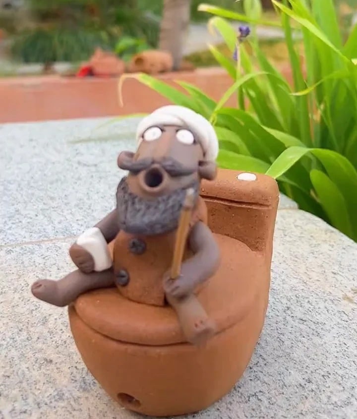 🔥 🎁Handmade Bath Guy Ceramic Incense Holder