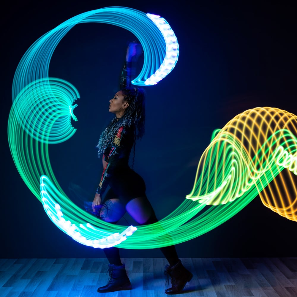 🔥Vibrant LED Flow Fans🎁