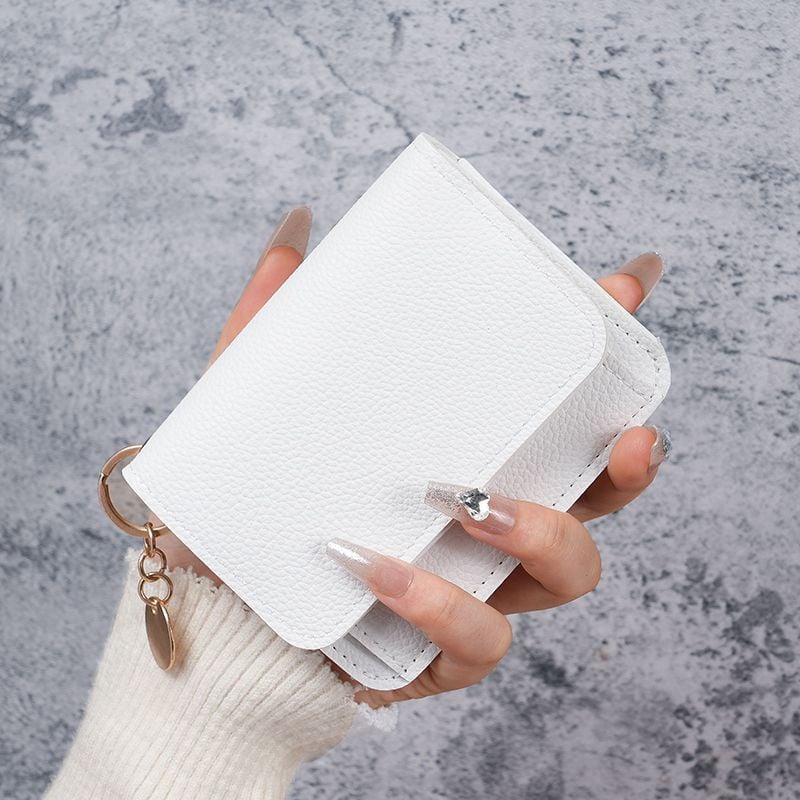 Elegant and Minimalist Women's Slim Short Wallet – A versatile, stylish mini tri-fold wallet featuring RFID protection, card slots, a bill compartment, and an ID window
