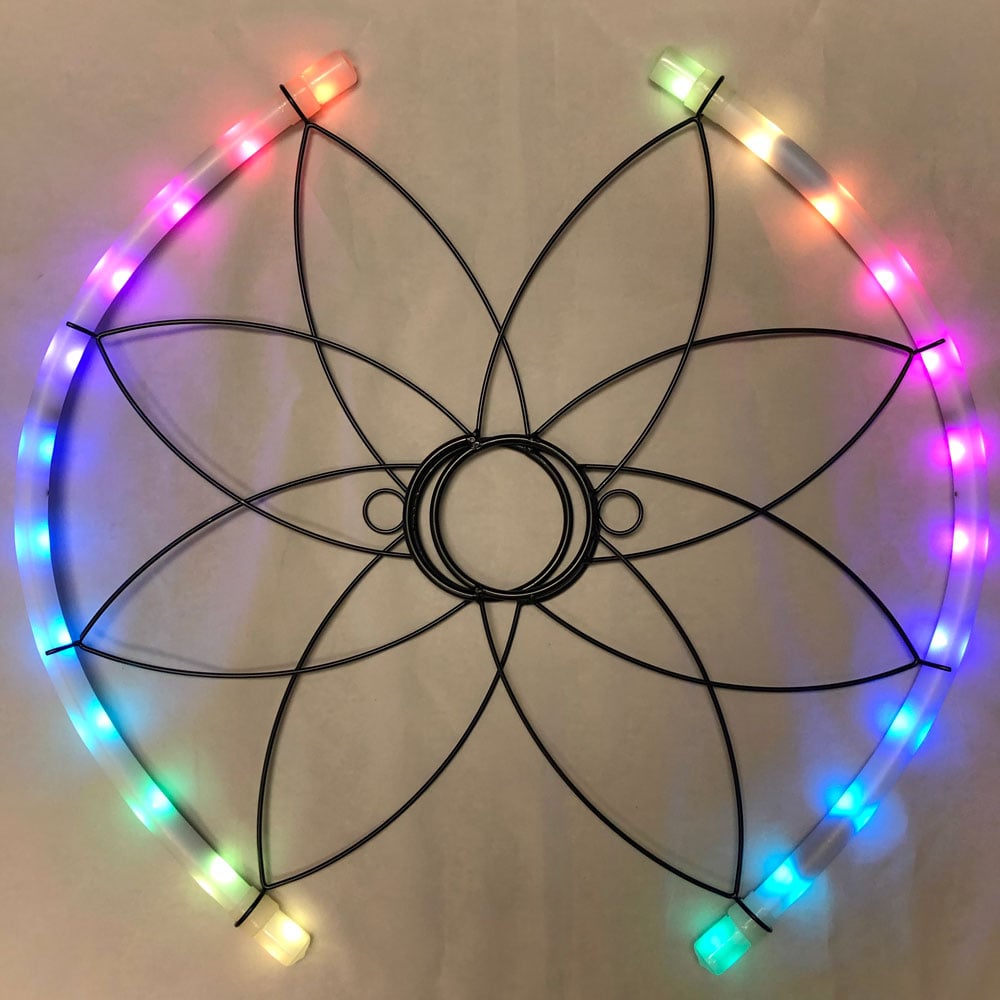 🔥Vibrant LED Flow Fans🎁